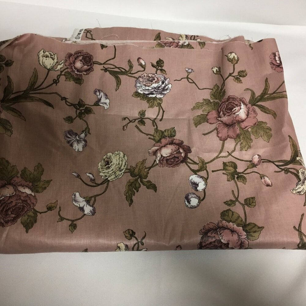 The House Of Louis Nichole 5th Avenue Designs Fabric Pink Floral Romantic 3 Yd